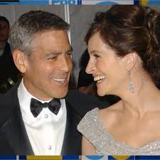 Julia Roberts rocks dress covered in George Clooney photos