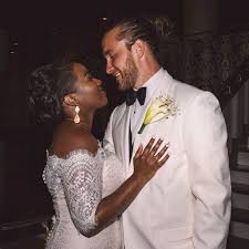 However, the truth is that human beings are governed by the taste of. Pin De Kimberly Mcfadden Em Loving And Real Casais Inter Raciais Casal Namorados