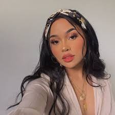 Addison Weeks (addisonweeksm)