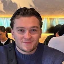 🎓 Geslaagd voor Bedrijfskunde aan Saxion in Enschede! 🎓 Met trots kan…