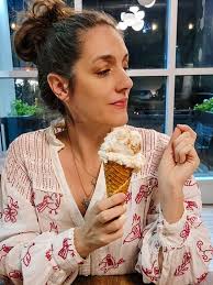 We need to talk about something important. And that's ice cream. 🍨🍦  Because I found the best ice cream in Cincinnati. And, if we're being  honest, ice cream is the best dessert. @