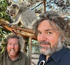 Stephen Claxton's Instagram, Twitter & Facebook