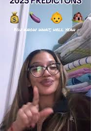 Kat Barrios (@_katbarrrios)