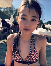 Ella Gross On Twitter Having Fun At Beach 123 | Hot Sex Picture