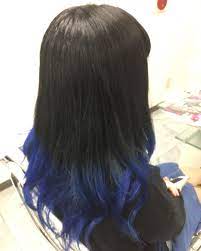ストロベリーロックス赤羽ヘアカラー専門店さんはinstagramを利用しています 明るめの茶髪からグラデーションにカラーチェンジ トップはブルーブラック 毛先はディープブルー 青系はブリーチが甘いと緑によりがちだからしっかり抜くために黒からスタートの場