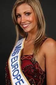 On 17 december 2016, she was crowned miss france by miss france 2016 iris mittenaere in montpellier. Alexandra Rosenfeld Misspedia Fandom