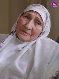 Apko Apna Kam Chor Kar Nahi Ana Chahye Tha. Continue Watching #Wada Every  Thursday & Friday at 9:00 PM Only