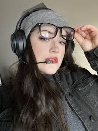 Nag-cosplay ako bilang si Darcy Lewis :) : r/Marvel