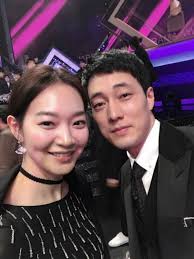 It aired on kbs2 on mondays and tuesdays at 21:55 (kst) timeslot for 16 episodes beginning on november 16, 2015. 496 So Ji Sub And Shin Minah Snap A Selfie Together Kkuljaem