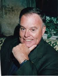 Lee Engels's Instagram, Twitter & Facebook