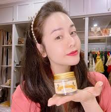 Kem dưỡng tái tạo da Dầu Ngựa Laura Sunshine Nhật Kim Anh 70gr