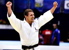 A escola nuno delgado sugere a realização gratuita dos testes em farmácias aderentes para os residentes nos concelhos de lisboa, oeiras e cascais, mediante marcação prévia. Judoinside News Judo Promoters Nuno Delgado Turn 40 Ole Bischof 37 Today