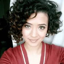 Curly Asymmetrical Bob Haircuts For Curly Hair Frizz Free Curls Curly Hair Styles