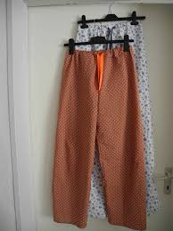 Mit pattydoo schnittmustern für frauen gar kein problem, ob sportlich, elegant, leger, für besondere anlässe oder jeden tag, hier findest du schnittmuster für kleider. Easy Pyjamahose Anleitung Inklusive Schnittmuster Lapika Pyjamahose Schnittmuster Hose Damen Shirt Schnittmuster