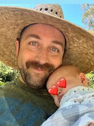 Mr. Elephant//Paul Oliphant, SLP