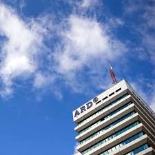 For 3,5 hours with news and a weather show every 30 minutes. Ard Zdf Und Wdr Was Passiert Mit Dem Morgenmagazin Erneute Streiks Teile Aufgezeichnet Tv