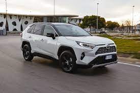 Drive anywhere and everywhere, from urban areas with emission restrictions to. Toyota Rav4 2018 Bildergalerie Bilder Autobild De