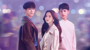 Foto yook sungjae bareng kim sohyun : Review Drama Korea Love Alarm Ketika Cinta Terungkap Lewat Aplikasi Elga Maulina Putri