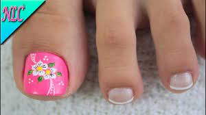 Siempre tratamos de que nuestras uñas de las manicura de flores: Decoracion De Unas Para Pies Flores Facil De Hacer Flowers Nail Art Nlc Arte De Unas De Pies Unas De Los Dedos Manicura De Unas