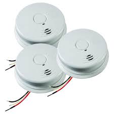Learn how to change the batteries in your smoke detector. Kidde 10 Year Worry Free Hardwired Smoke Detector With Ionization Sensor And Battery Backup 3 Pack 21029878 3 The Home Depot