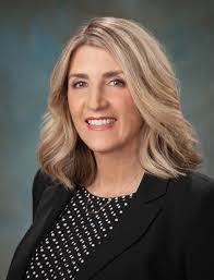 Amy Chandler's Instagram, Twitter & Facebook