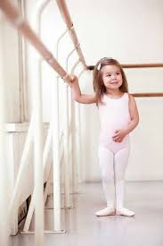 Lezioni Private Danza E Danza Classica Bambini Milano Ripetizioni Private Danza Bambini Milano Http Www Mi Little Ballerina Ballerina Photography Ballet Kids