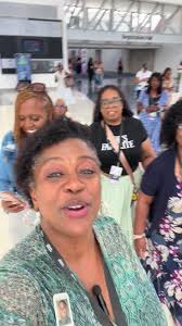 Mujeres Evolve 2025: Un Viaje Transformador