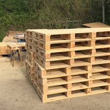 Independent wood product manufacturers in the region with over 40 years of experience, we are experts in the design and production of wood packaging standard or custom pallets, skids, crates, industrial platform bases, export containers, bed frames…you name it, and chances are we build it! Home The Pallet Guys