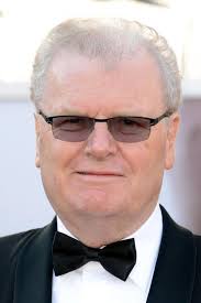 Sony Corp. Chairman Howard Stringer Announces Retirement