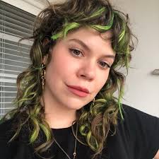 Holly Castillo (@holly_castillo_) • Instagram photos and videos