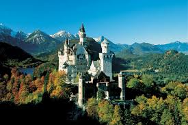 If you're looking for things to see and do in the you might want to consider this hotel in castello di fumone. Il Castello Di Fumone E I Suoi Misteri