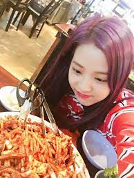 Pin De Mily Azcurra Em Jisoo ʙʟᴀᴄᴋᴘɪɴᴋ Blackpink Kpop Feminino K Pop
