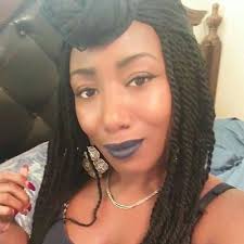 TaShia Asanti (@tashiaasanti)