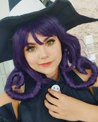 We love this Blair cosplay! Any Soul Eater fans out there?! 💜 Wig: 'Hera'  in Royal Purple + Royal Purple Wefts Cosplayer: Lexlooother Cosplays