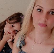 Profile for Rosa Cazarez