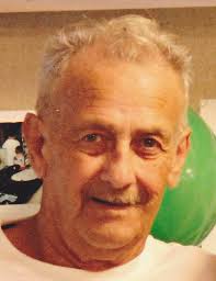 Carol Travitz's Instagram, Twitter & Facebook