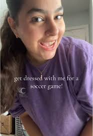 Outfits to Wear at A Soccer Game without A Jersey