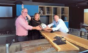 มหาวิหารกาออร์ (th) edifici a caors (ca); Inova Cuisine A Reims C Est Parti