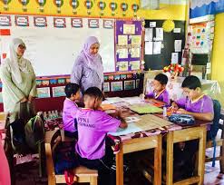 Kepada yang memohon biasiswa ini kami ingin mengucapkan semoga berjaya. Yayasan Hasanah