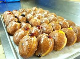 At Fragapane Bakery in North Olmsted, Paczki Day starts early