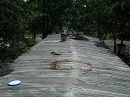 Firestone rubbercover is the ideal roofing material for small residential flat roofs, such as garages and home extensions. Mobile Home Roof Repair Mobile Home Roof Leaks Installing Epdm Rubber Roof Youtube