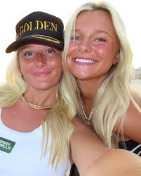 Julia Hightower's Instagram, Twitter & Facebook