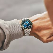 ORIS Aquis Date Cal. 400 Bicolor/Blue 41,5 mm 01 400 7769 63