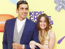 Born josé pablo minor medrano on 23rd march, 1991 in cancún, quintana roo, mexico, he is famous for qué pobres tan ricos. Natasha Dupeyron Afirma Que Jose Pablo Minor Termino Con Ella Rotativo De Queretaro