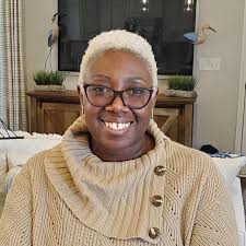 Meranda Smith's Instagram, Twitter & Facebook