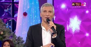 Mais les paroles affichées ne sont pas complètes. N Oubliez Pas Les Paroles Du 31 Decembre 2018 Magali Remplace Nagui Renaud Affiche 264 000 Euros De Gains Replay Stars Actu