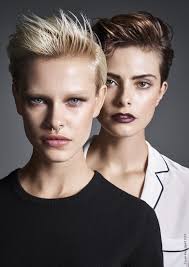 Tagli Capelli Corti E Lunghi Inverno 2017 2018 Jean Louis David Foto