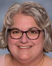 Karen Whetstone's Instagram, Twitter & Facebook