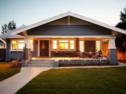 Wood panel windows with bronze screens, refinished original oak floors, old growth redwood from northern california and 22 mahogany crown moulding with original. What Is A Craftsman House