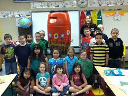 Elaine Is A Teacher At Northside School In St James Mn We Would Utilize The Water Barrel To Show Savings That School Garden Compost Container Water Barrel